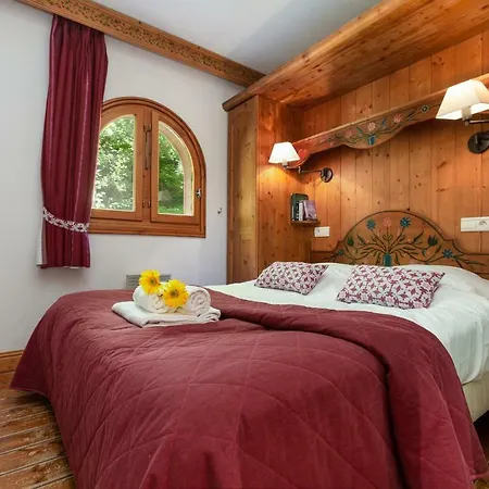 Le Cristal - Mont Blanc 3 *
